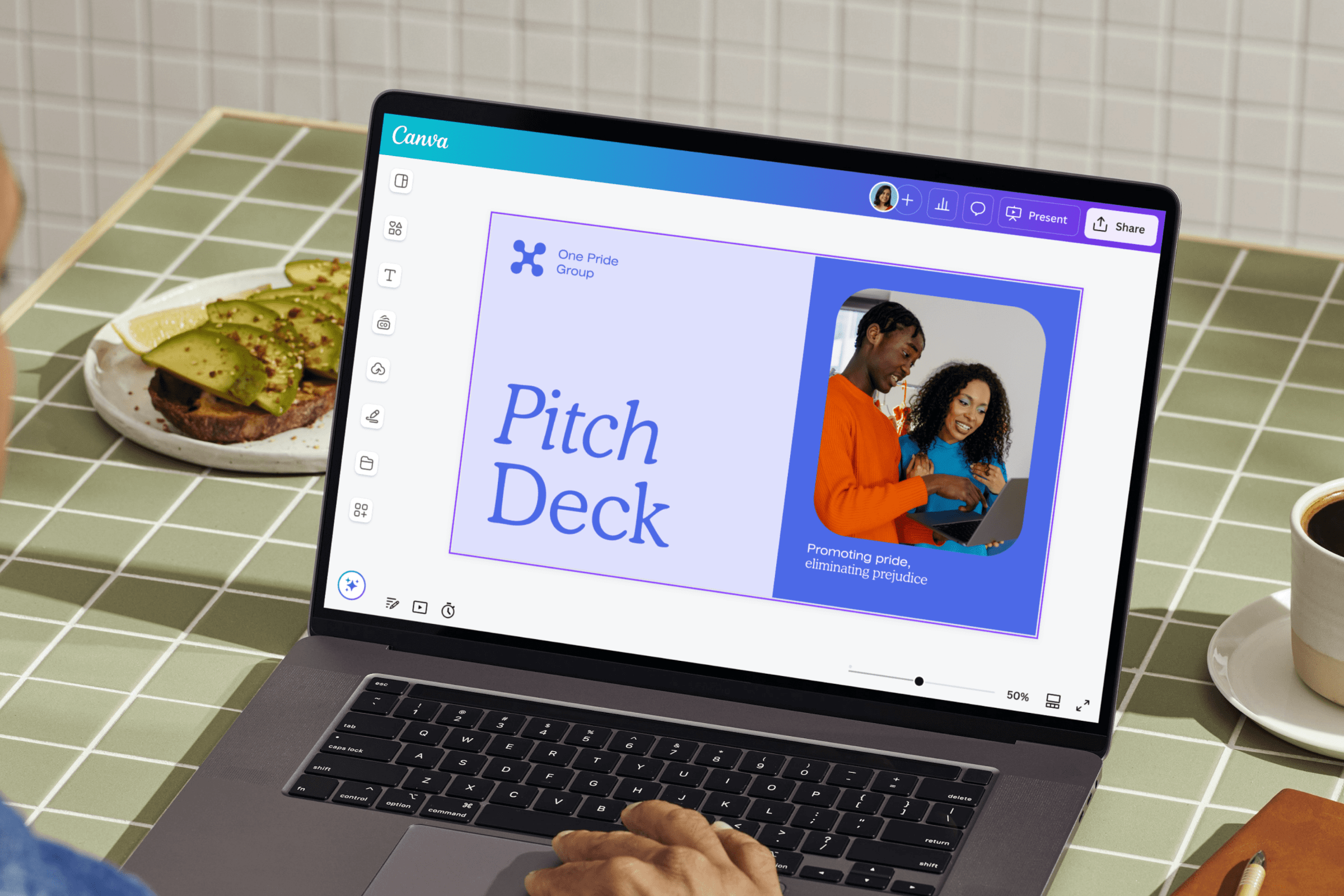 How to Make a Business Presentation (Templates and Tips) | Canva