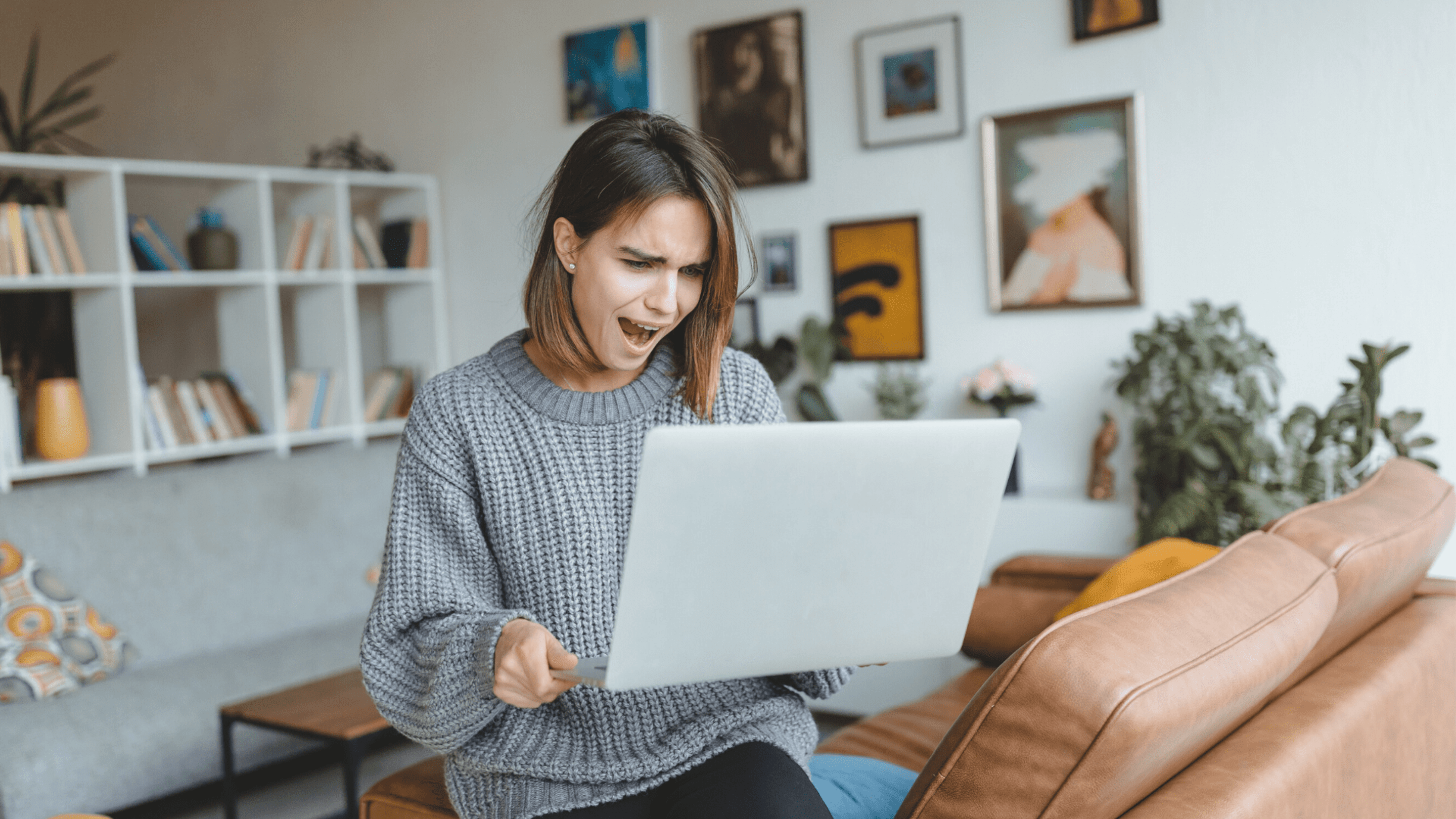 Télétravail à domicile : 8 conseils pour bien le vivre l Canva Télétravail à domicile : 8 conseils pour bien le vivre l Canva
