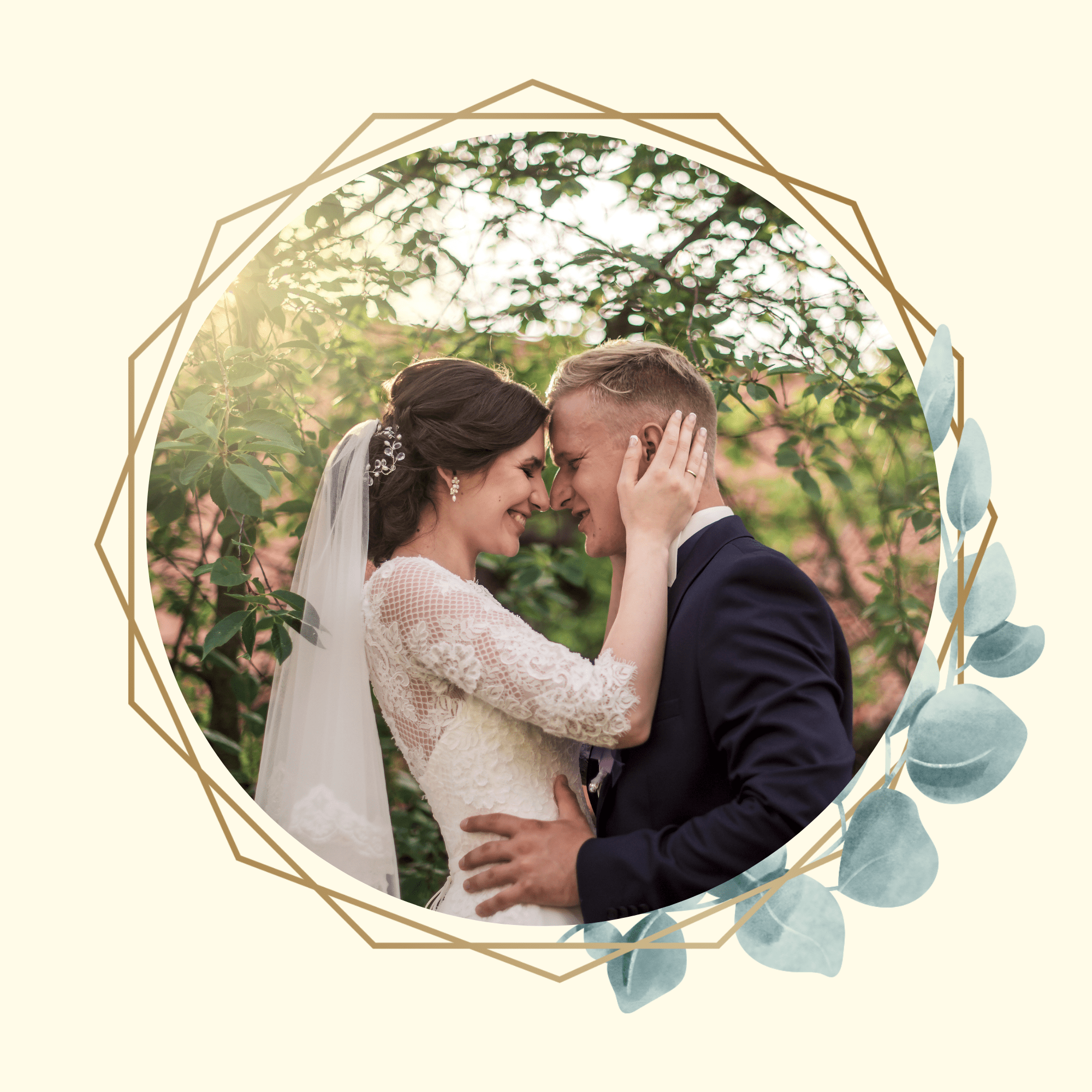 Print custom canvases with Canva