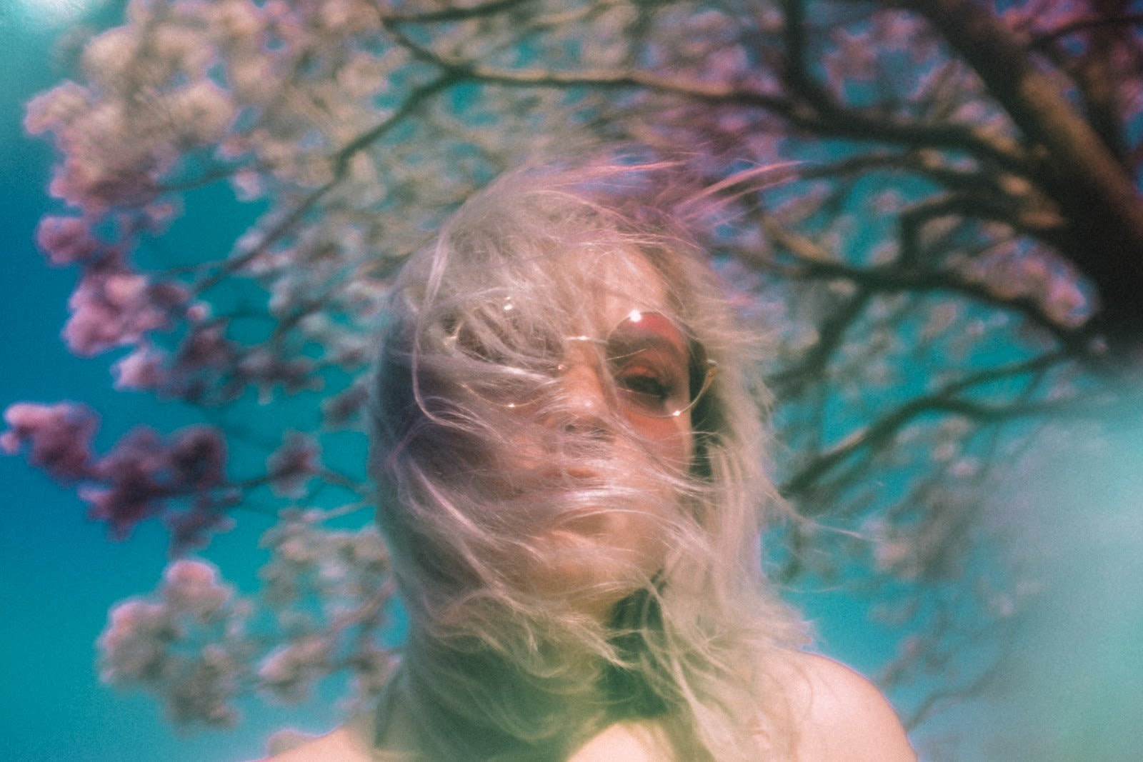 8 photography tricks for capturing soft, dreamy portraits